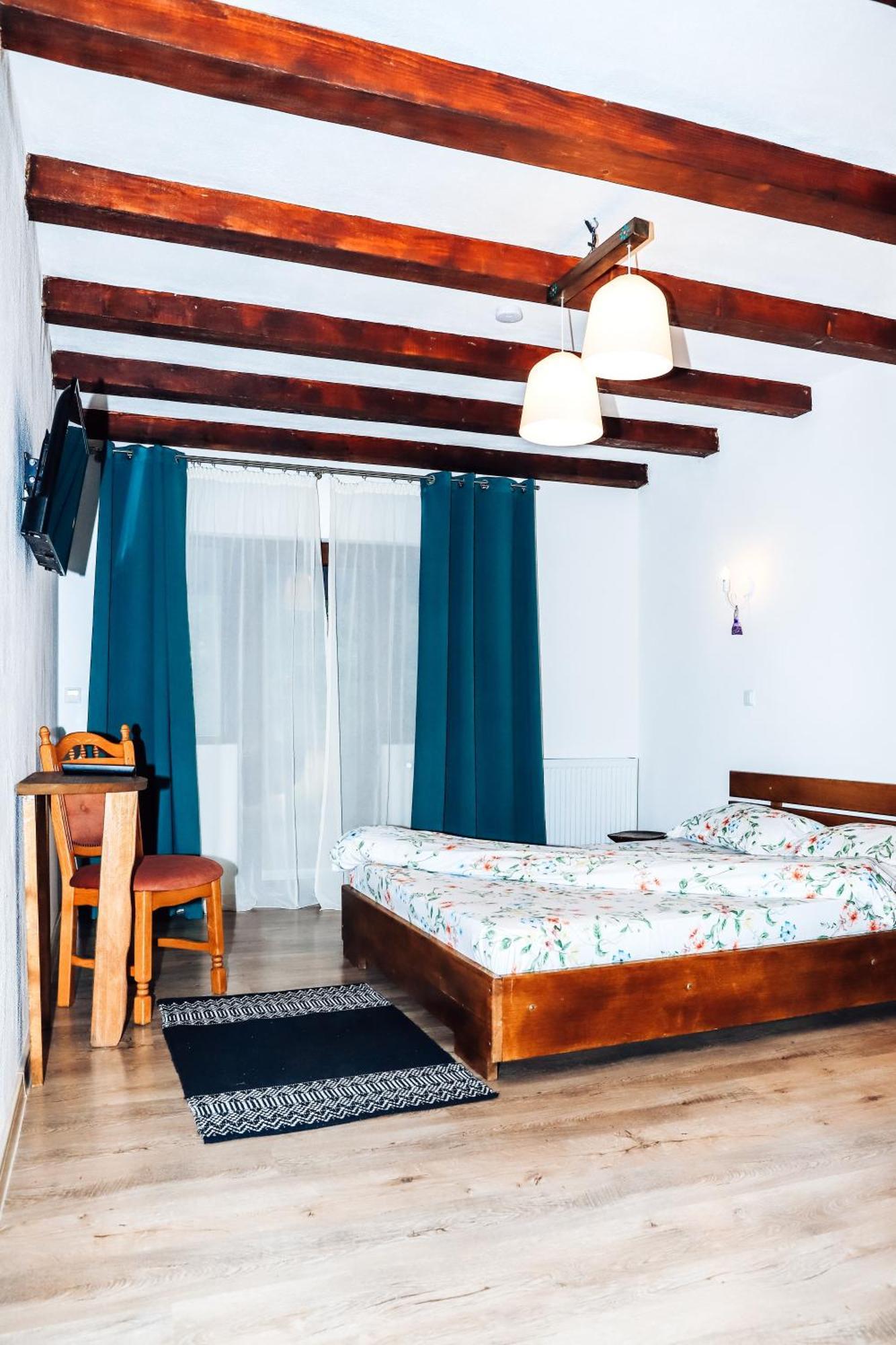 Pensiunea Vinatur Порумбаку-де-Сус Экстерьер фото