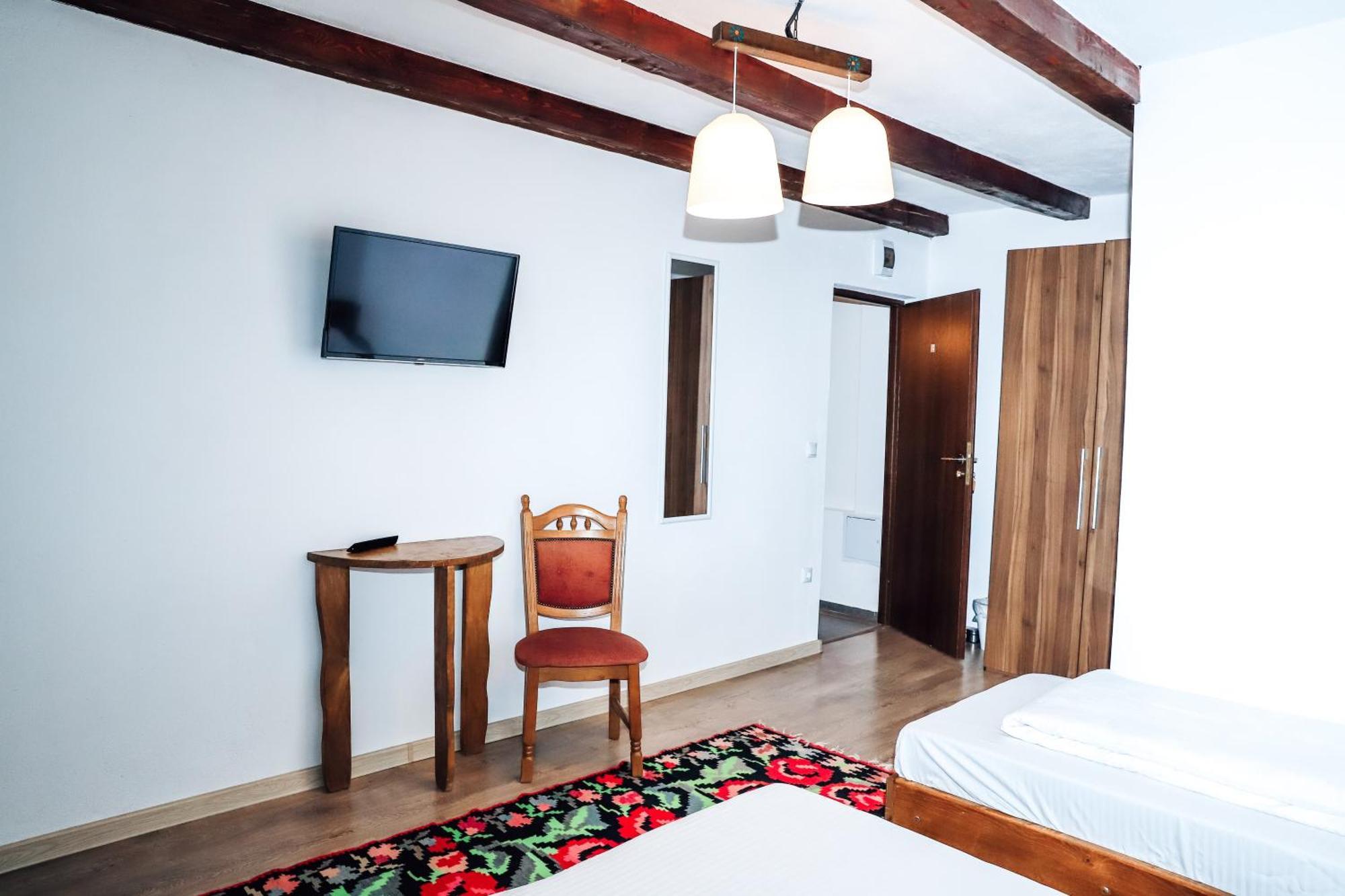 Pensiunea Vinatur Порумбаку-де-Сус Экстерьер фото
